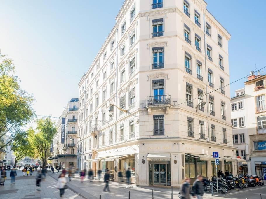 Spacieux Au Coeur De Lyon Ail Exterior photo